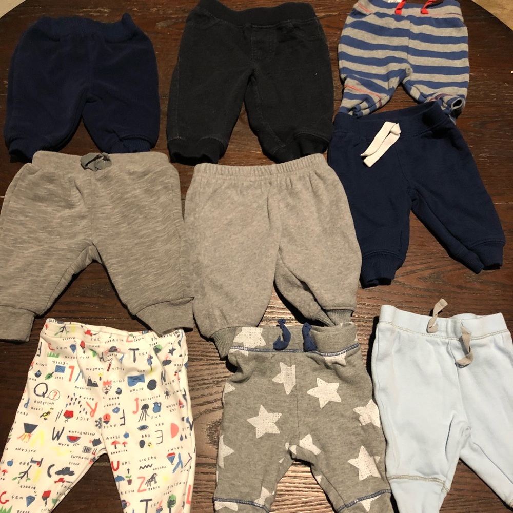 Newborn & 0-3 mos baby bottoms